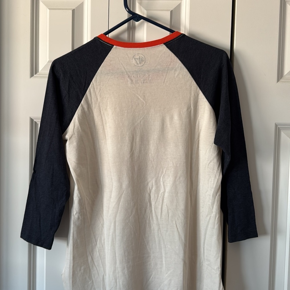 47 Brand Chicago Bears Women’s Raglan Shirt - Picture 2 of 3